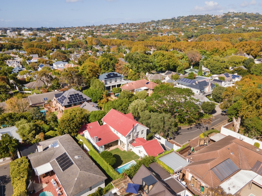 4 Bedroom Property for Sale in Newlands Western Cape
